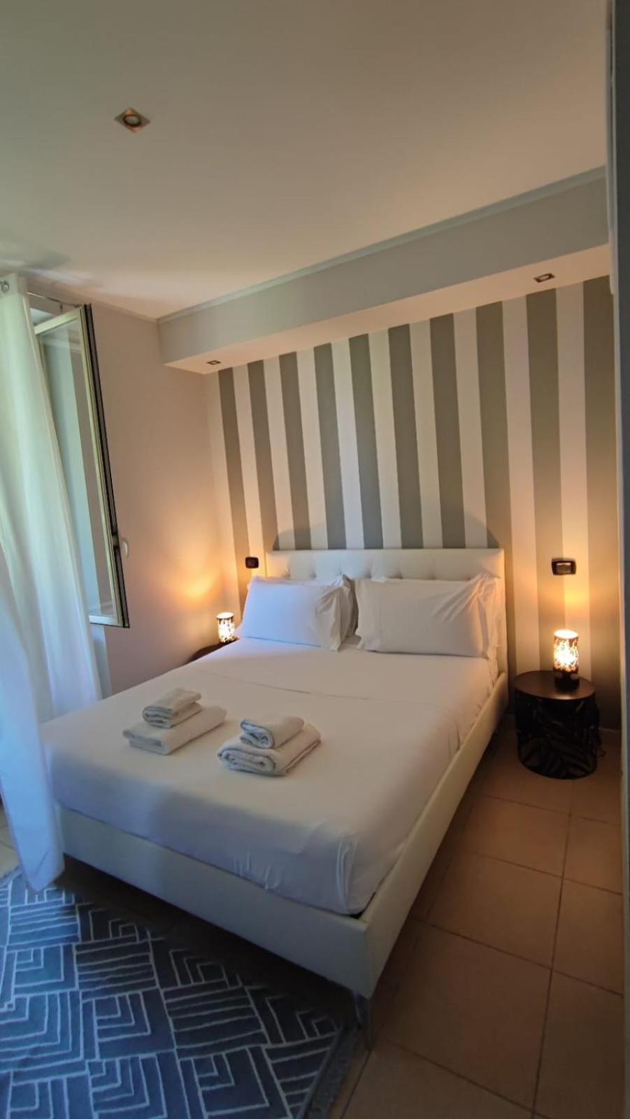 Il Roseto Bed and Breakfast Frosinone Exteriör bild