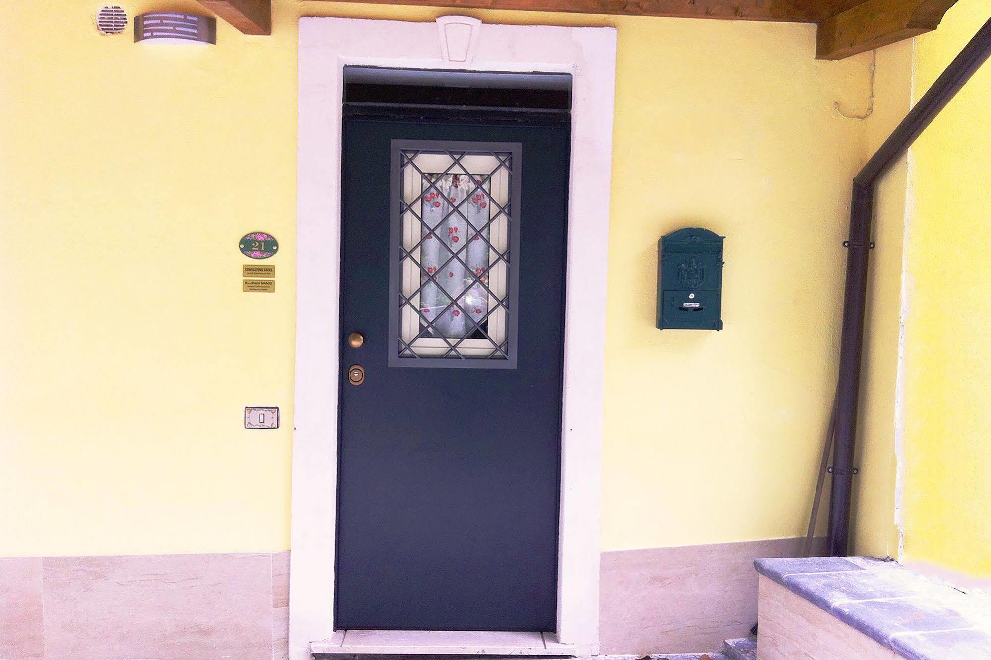 Il Roseto Bed and Breakfast Frosinone Exteriör bild